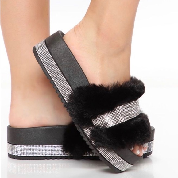 Fur rhinestones platform slides. All fur you - Picture 4 of 4